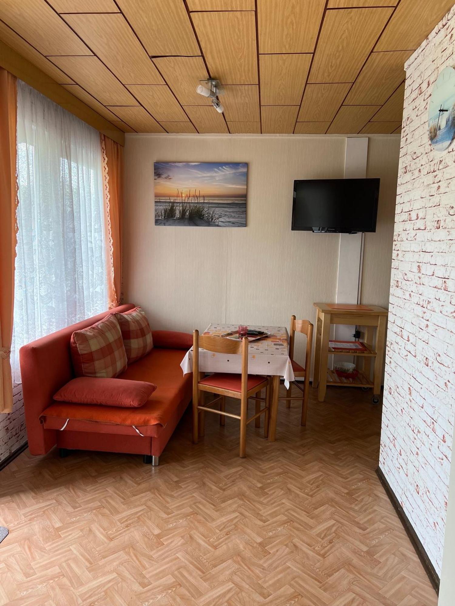 Ferien-Bungalow Im Seebad Ueckermuendeot Bellin Εξωτερικό φωτογραφία